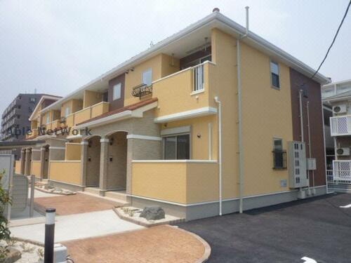 三重県津市江戸橋２丁目 賃貸アパート