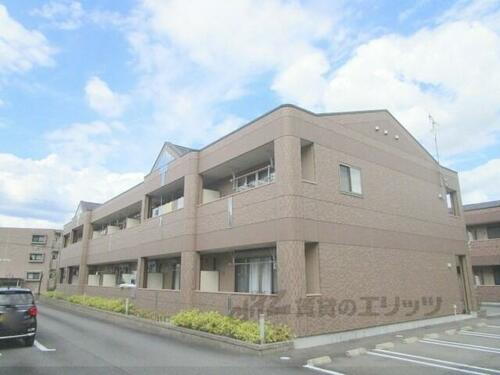 兵庫県丹波篠山市杉 築8年10ヶ月 2階建