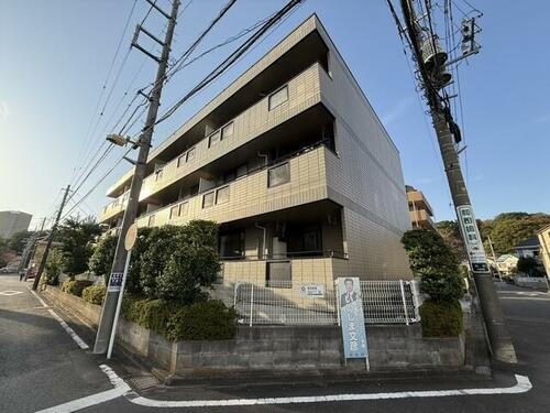 ファミリーカーサ　１　