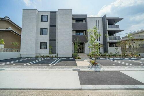 愛知県名古屋市天白区元八事３丁目 賃貸マンション