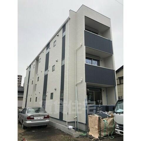 愛知県名古屋市中村区佐古前町 3階建
