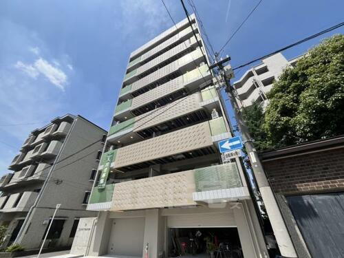 ＣＬＯＵＤ　ＴＨＥＡＴＥＲ 8階建