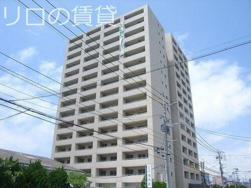 福岡県福岡市東区箱崎ふ頭３丁目 15階建