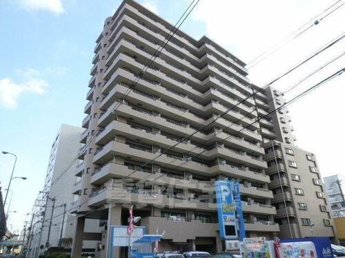 ライオンズマンション堺東 14階建