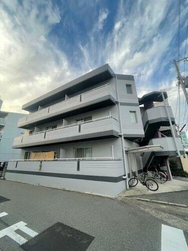 兵庫県神戸市兵庫区東柳原町 築29年7ヶ月 3階建