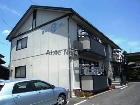 カーサヴィヴレ