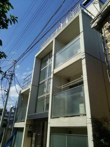 東京都中野区沼袋２丁目 地上3階地下1階建
