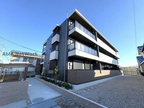 三重県津市上浜町３丁目 賃貸アパート