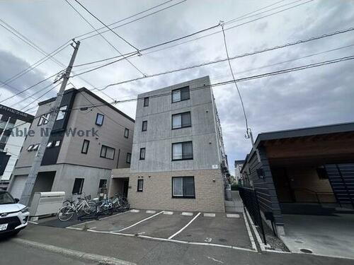 北海道札幌市西区八軒八条東５丁目 賃貸マンション