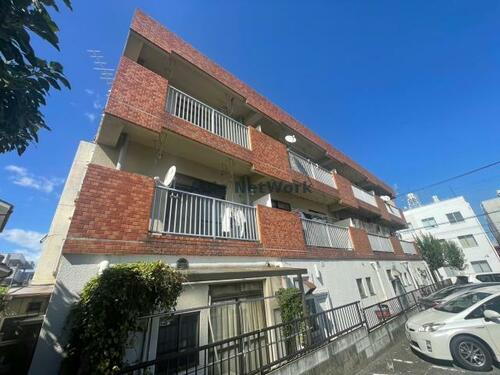 埼玉県熊谷市万平町１丁目 築45年6ヶ月 3階建