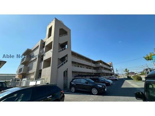 三重県津市白塚町 3階建 築41年10ヶ月