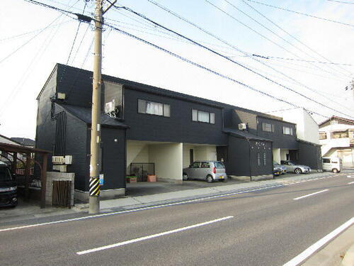 三重県津市高茶屋小森上野町 築32年11ヶ月 2階建