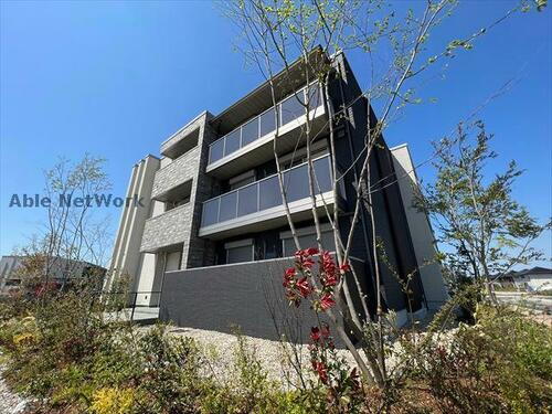 愛知県豊橋市曙町字松並 賃貸マンション