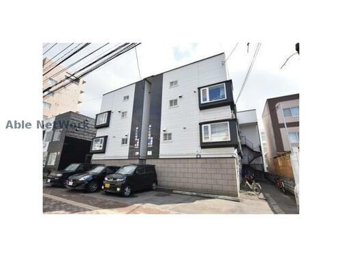 北海道札幌市中央区北十二条西１６丁目 賃貸アパート