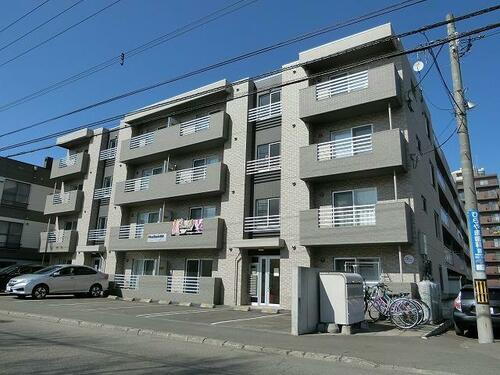 北海道札幌市白石区本郷通９丁目南 賃貸マンション