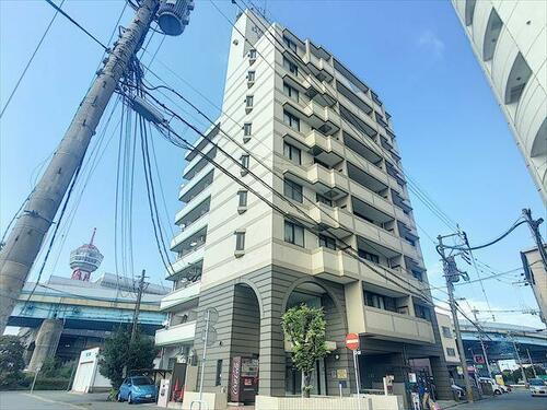 セレスベイサイド博多 9階建