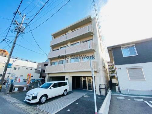 熊本県熊本市中央区白山２丁目 築21年3ヶ月 4階建