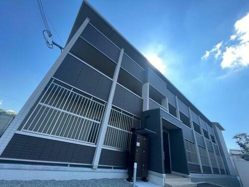 兵庫県姫路市景福寺前 3階建 築1年8ヶ月