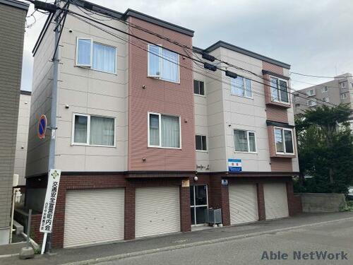 北海道札幌市白石区本郷通１丁目南 賃貸アパート