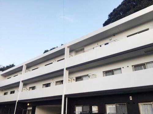 長崎県西彼杵郡時津町久留里郷 3階建