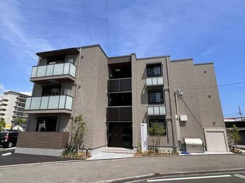 高知県高知市秦南町１丁目 賃貸マンション