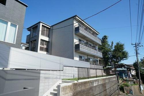 千葉県成田市囲護台 賃貸マンション