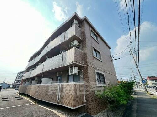 エコール・ド・松葉 3階建