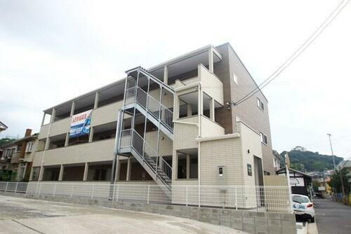 広島県広島市南区東本浦町 賃貸アパート