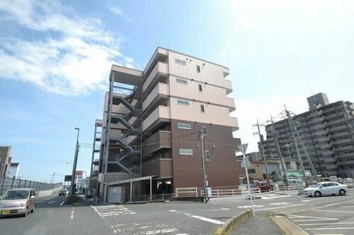 エムズサンシャイン　福富 6階建