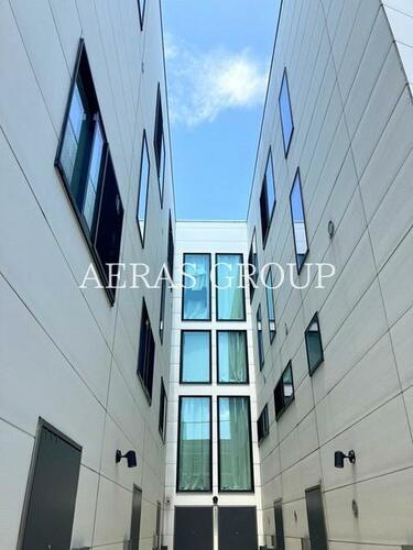 Ｎｏｒｔｈ　Ｐｏｉｎｔ 3階建