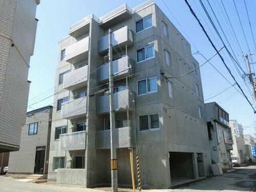 北海道札幌市東区北三十三条東１２丁目 賃貸マンション