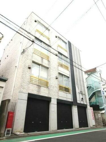 東京都品川区荏原４丁目 4階建