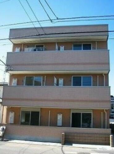 プランドール幕張本郷 3階建