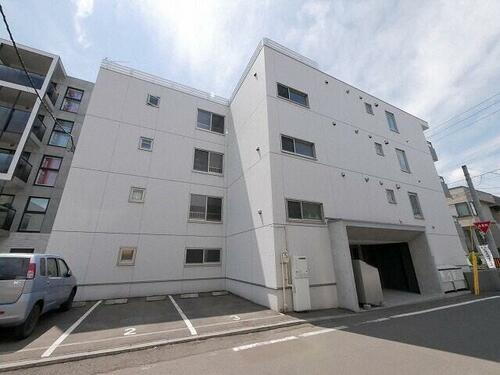 北海道札幌市中央区南十条西９丁目 4階建 築7年10ヶ月