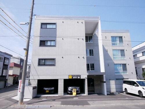 ＲＥＲＡ　ＢＥＬＬＡ 4階建