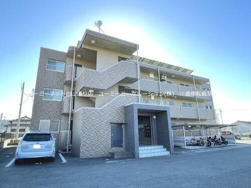 コンフォート菊池 3階建