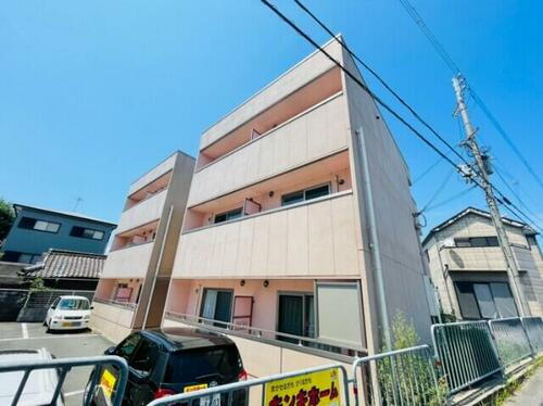 ハイネⅡ番館 3階建
