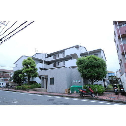 ファミールピア