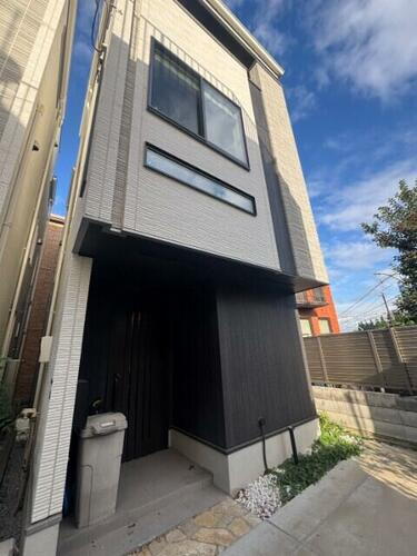 千駄ヶ谷５丁目戸建て