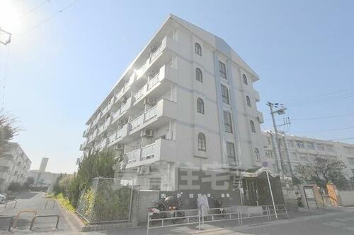 エクセレント上新６ 5階建