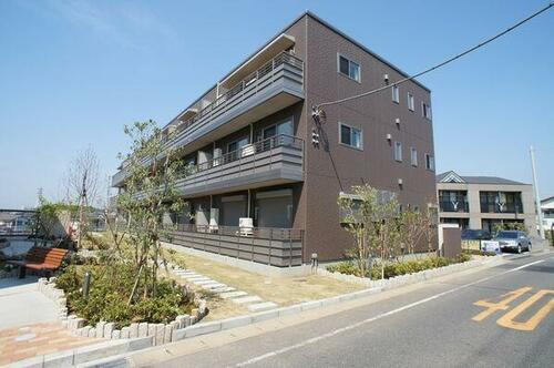 千葉県千葉市稲毛区萩台町 賃貸マンション