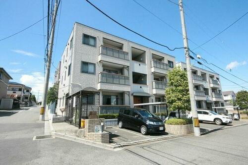 グランドゥール・Ｙ・Ｔ　Ｉ