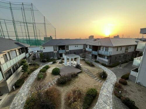 アトレッテ　ジーロ