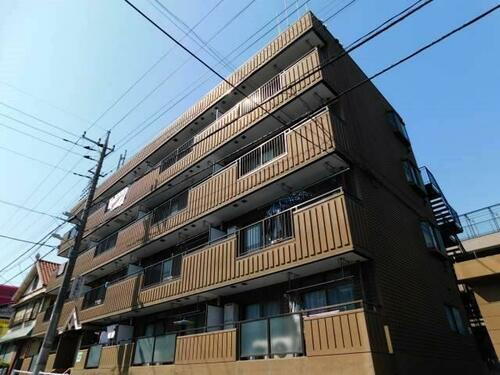 パストラル成増 4階建