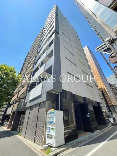 東京都港区芝１丁目 13階建