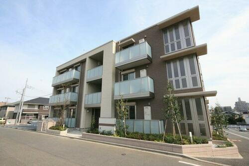 グレイスコート