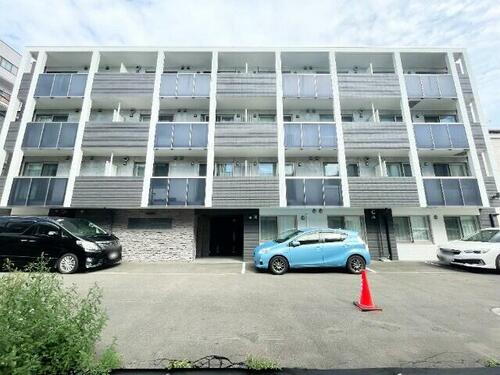 アンジュ・ロゼ 4階建