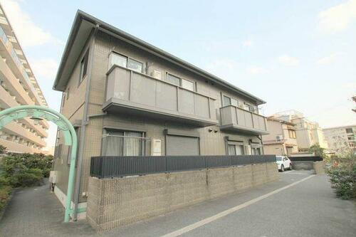 兵庫県伊丹市行基町１丁目 賃貸アパート