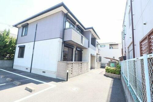 愛媛県松山市余戸西１丁目 賃貸アパート