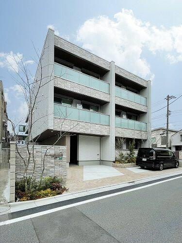 ソルエトルーナ　目白